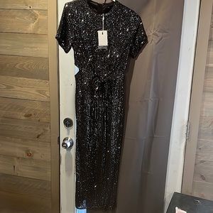 NWT C/meo collective black sequin midi dress with cut outs at waist